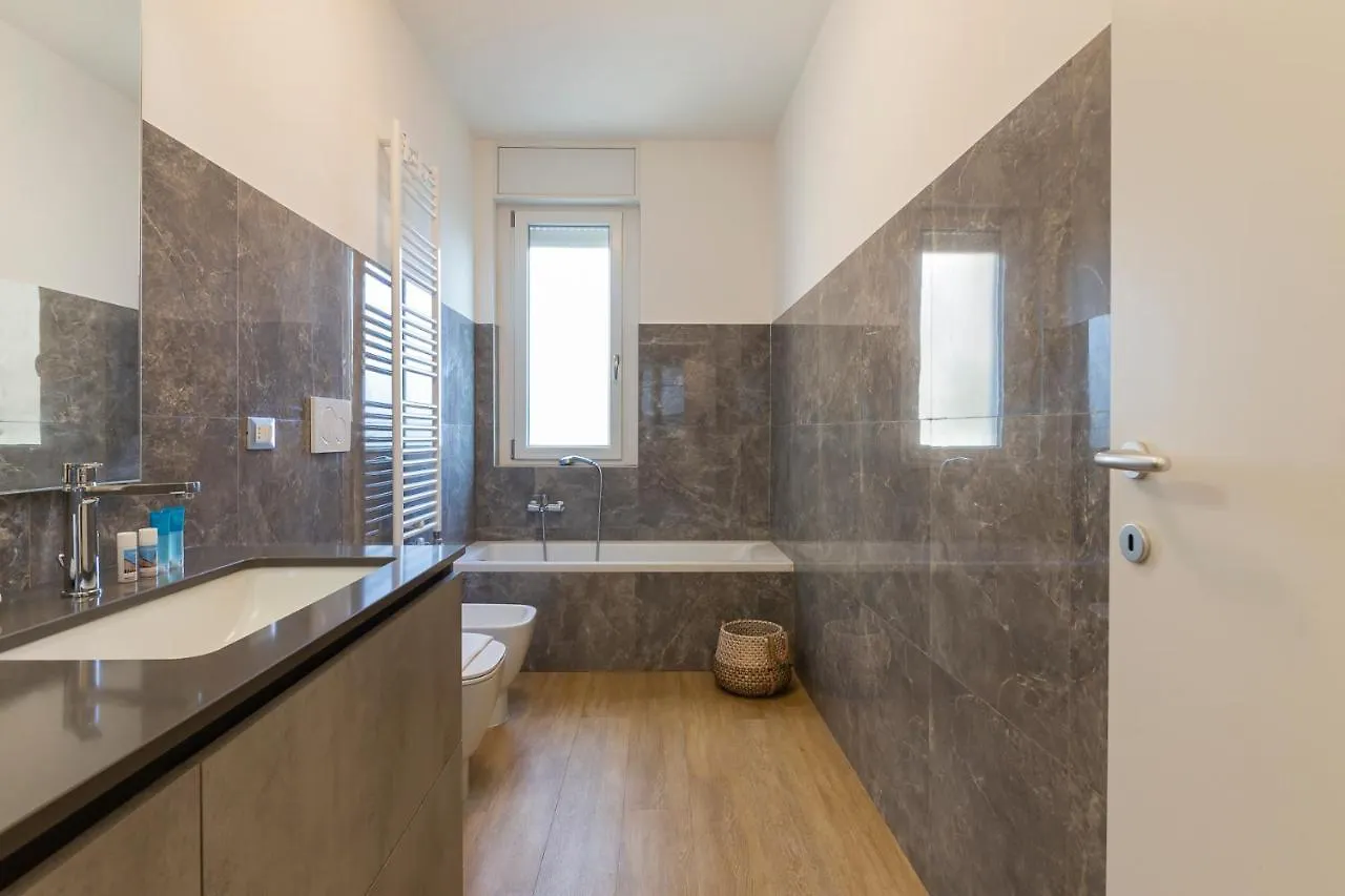 Luxury Apartment Near Navigli - Anemoni 5 Milán 0*,